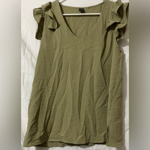Sein Tops - Sein Sleeveless Ruffle Blouse Size Large olive Green Top Shirt Blouse
